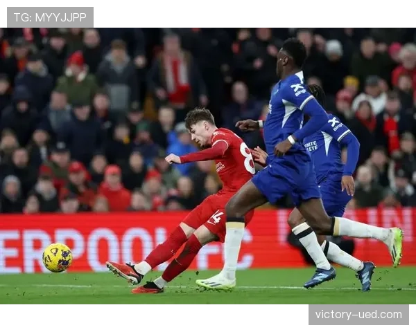 克洛普高位逼抢战术主导关键战，利物浦连续压制对手后防线